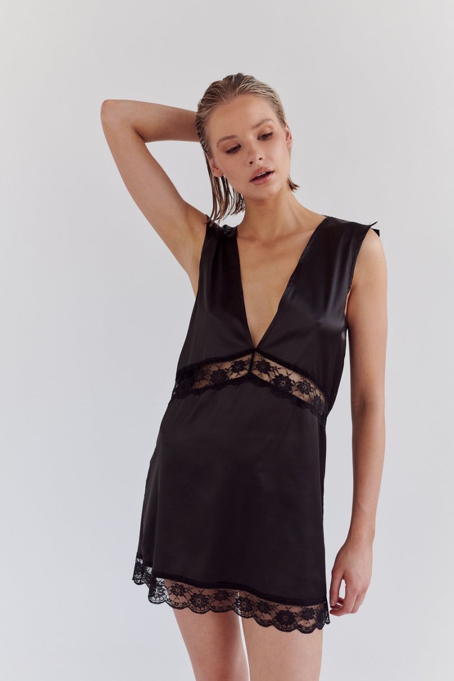 Sleepwear Kat The Label | Flynn Slip Black