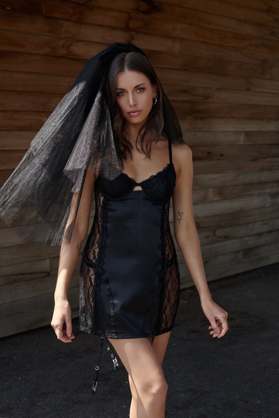 Sleepwear Kat The Label | Presley Slip Black Underwire Lace Nightie